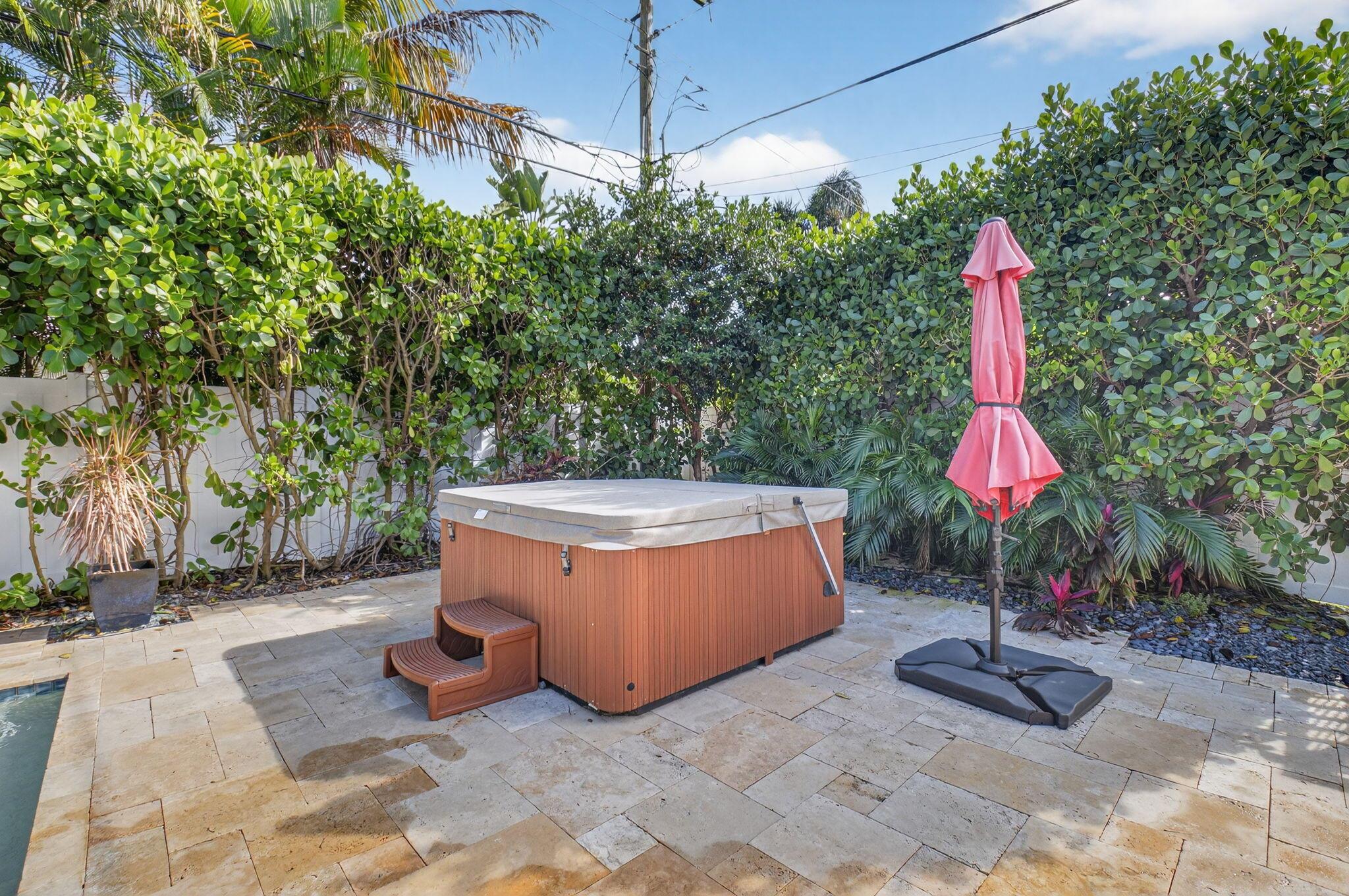 SEACREST HILLS - Residential