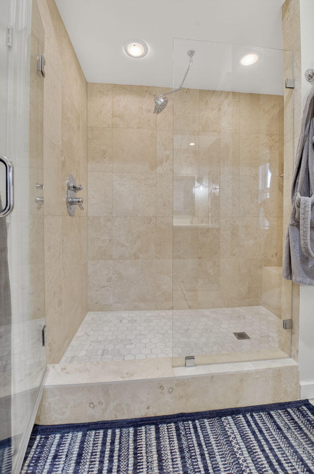 SEACREST HILLS - Residential