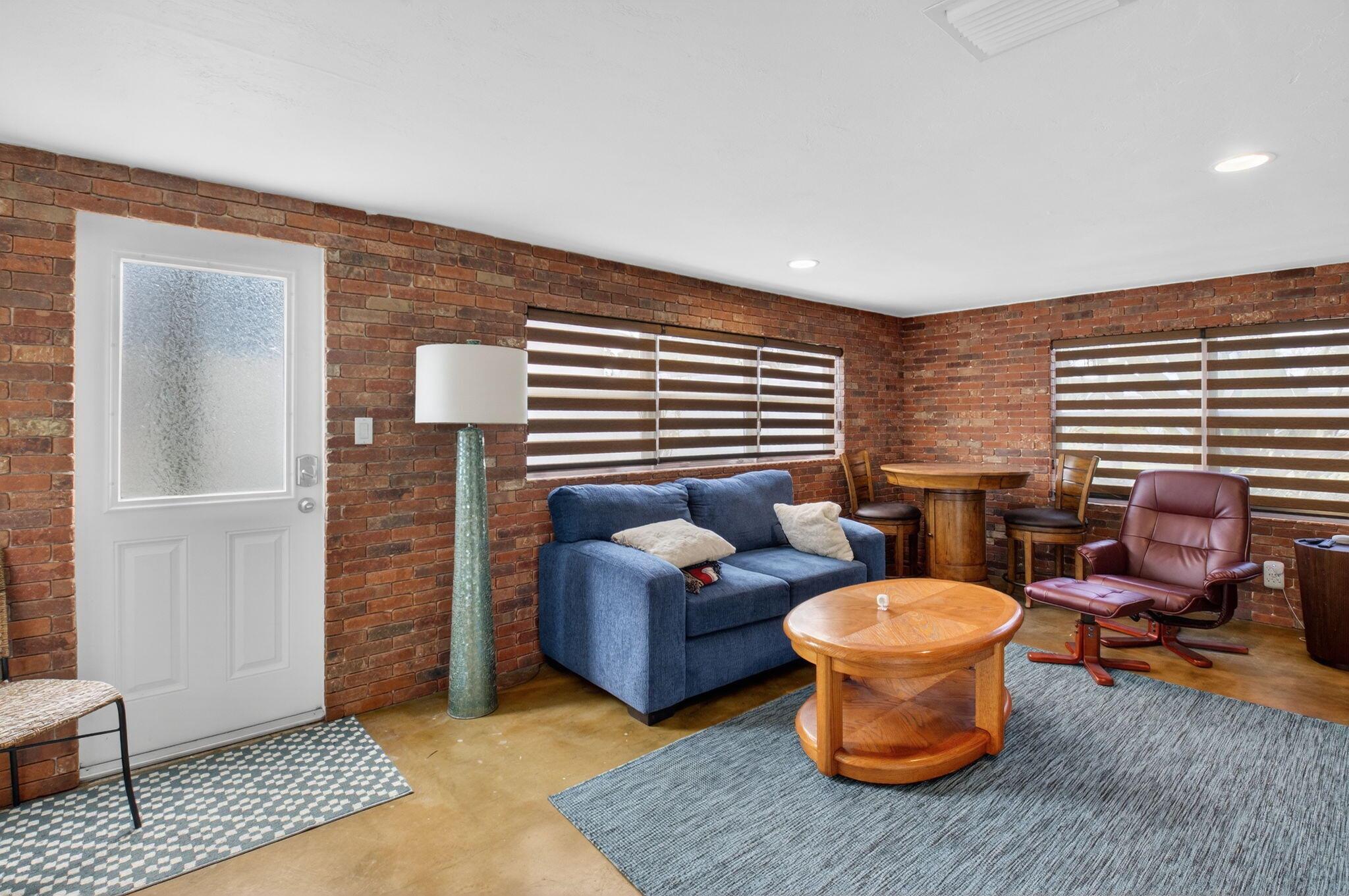 SEACREST HILLS - Residential