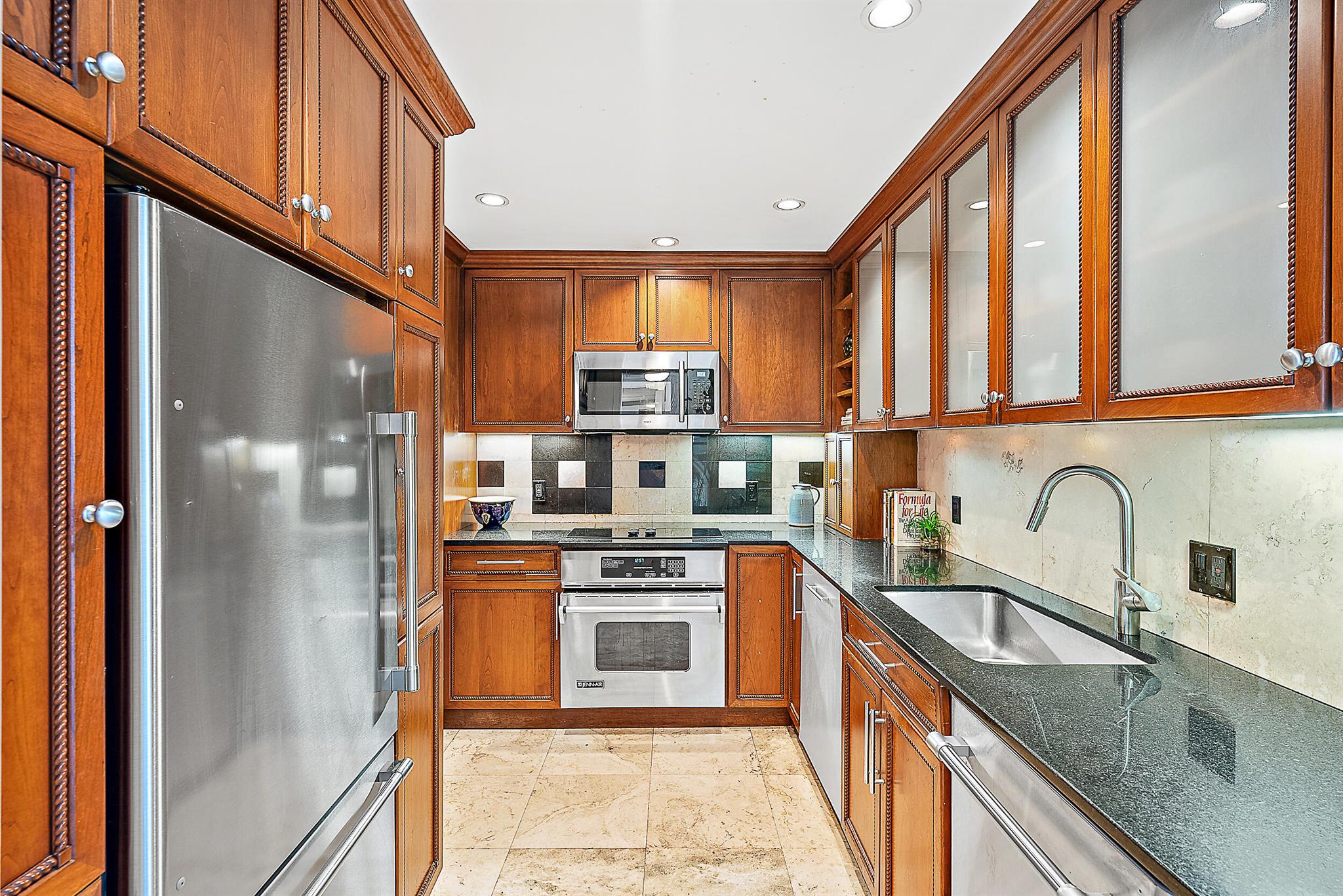 Harbour House - Residential Lease