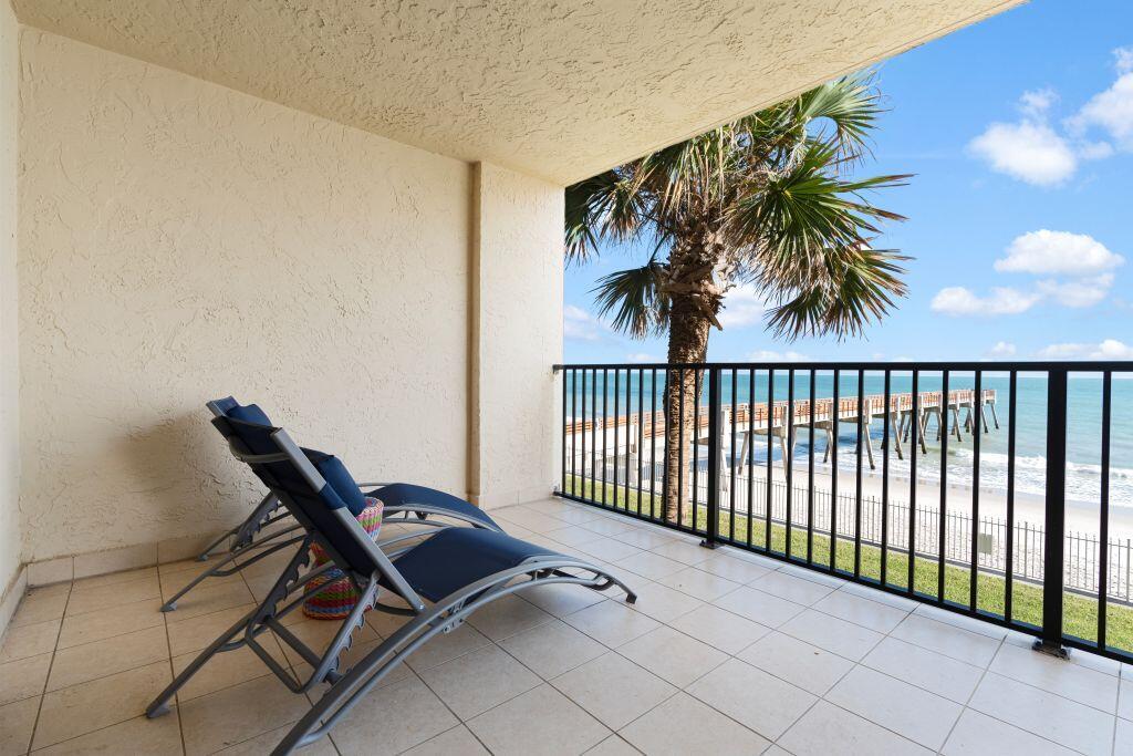 SEAQUAY CONDOMINIUM - Residential Lease