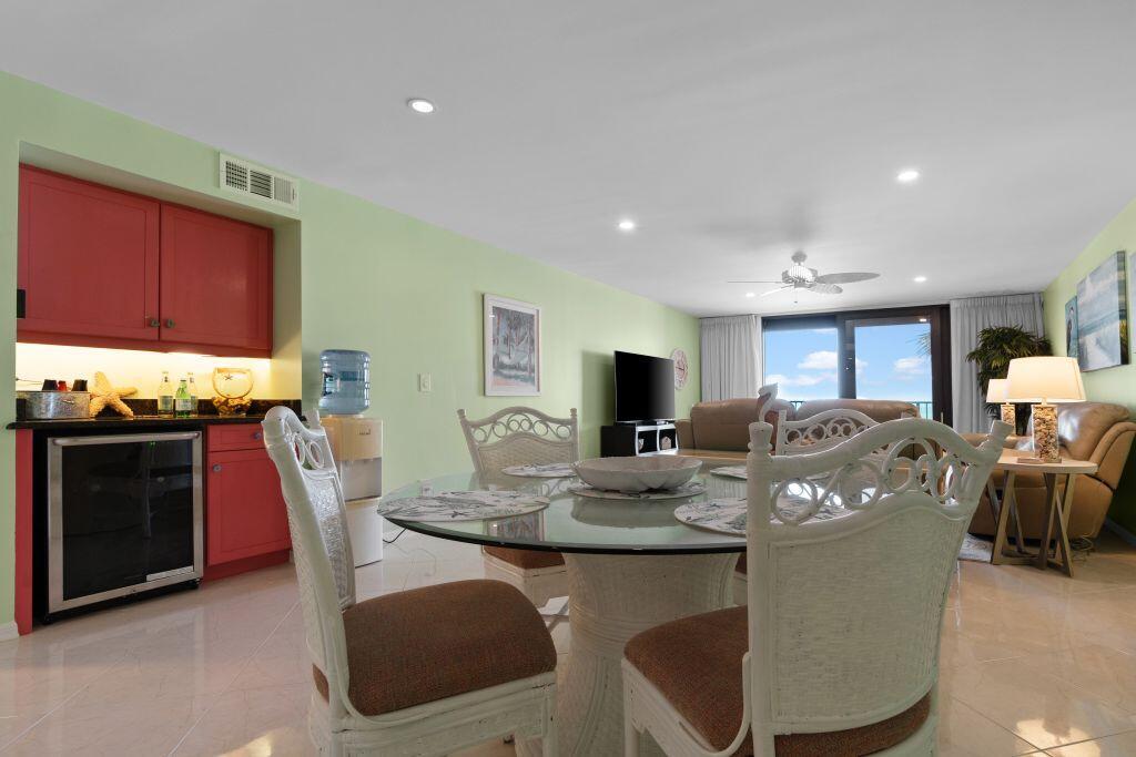 SEAQUAY CONDOMINIUM - Residential Lease