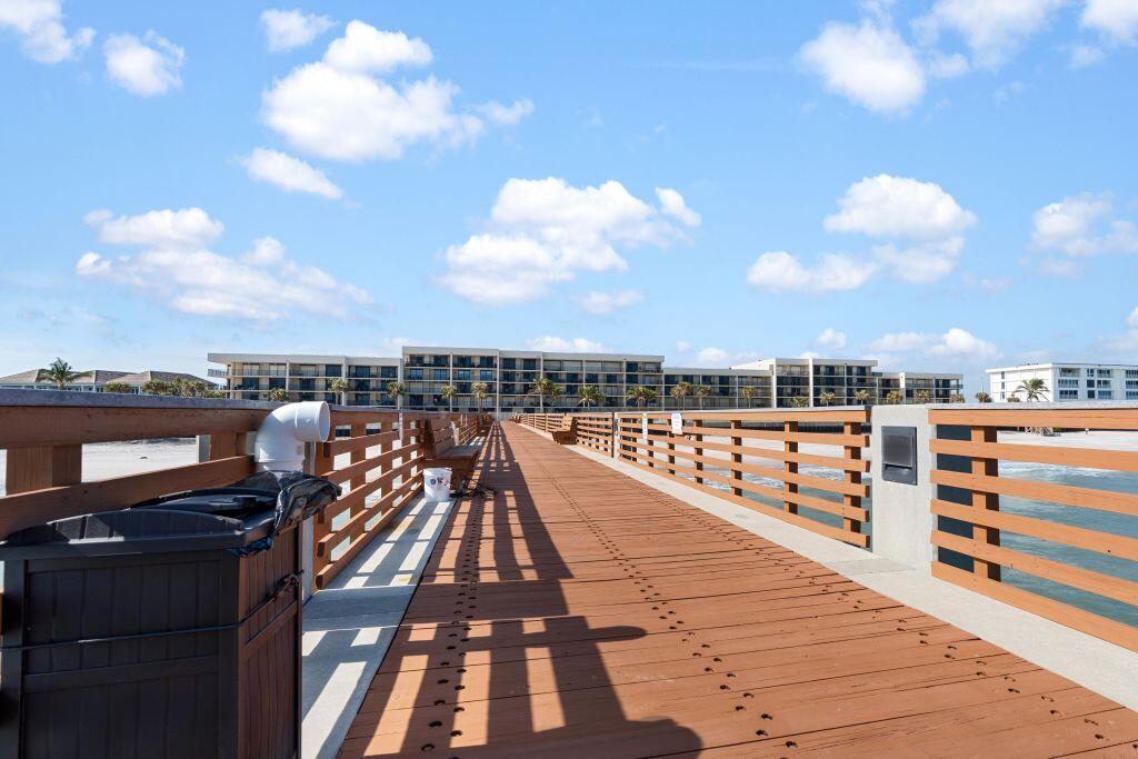 SEAQUAY CONDOMINIUM - Residential Lease