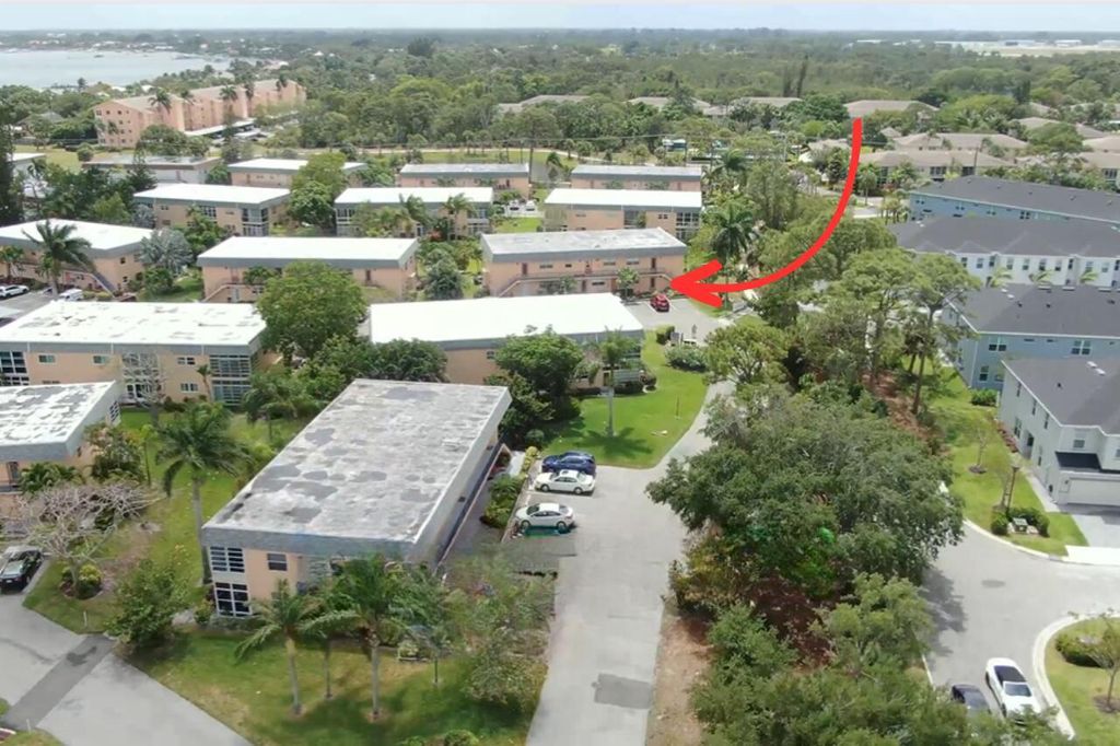 Photo of 2950 SE Ocean Boulevard #33-3, Stuart, FL 34996 (MLS # R10880900)