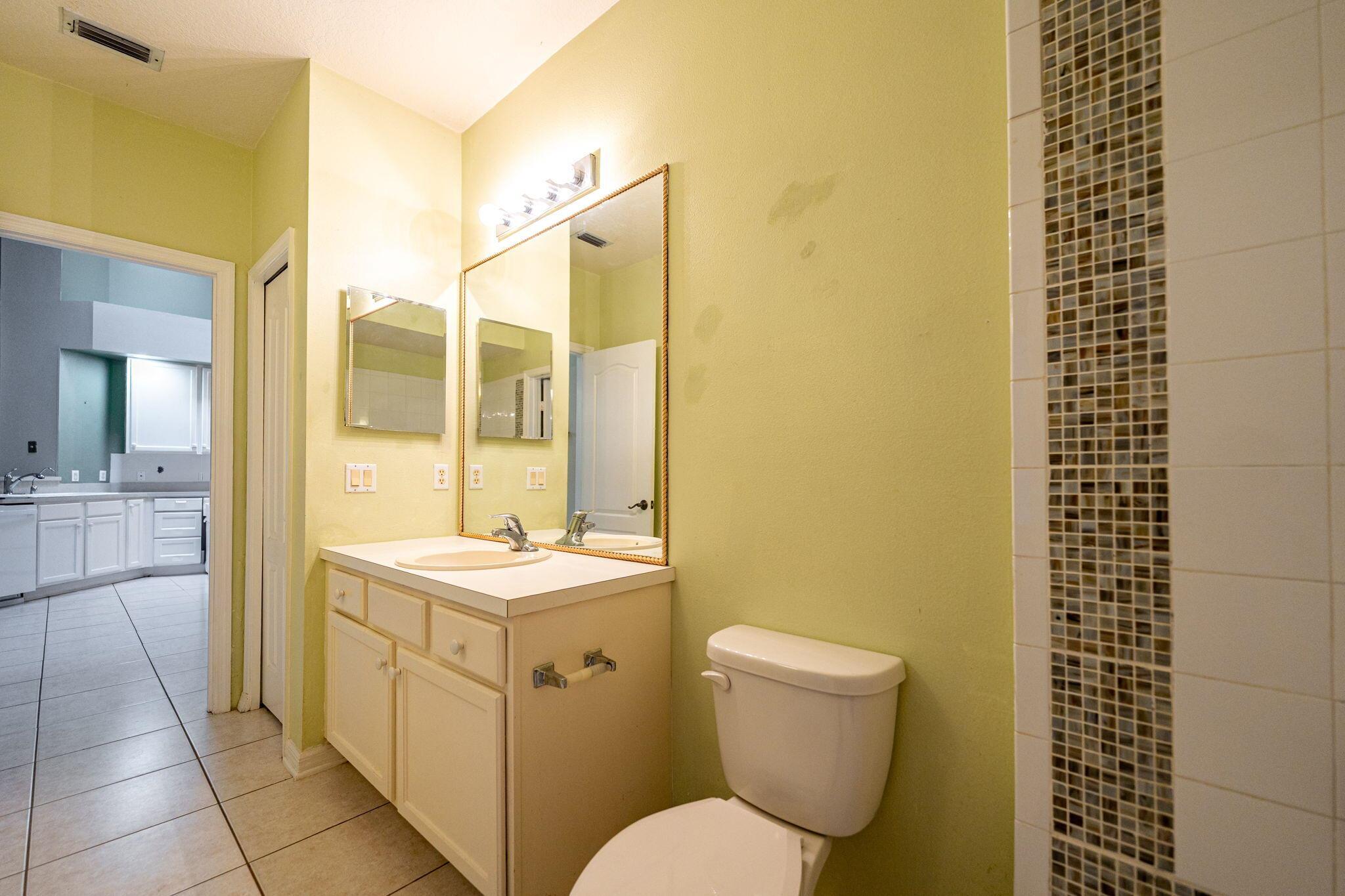 HARBOUR ISLES AT LAKE CHA - Residential