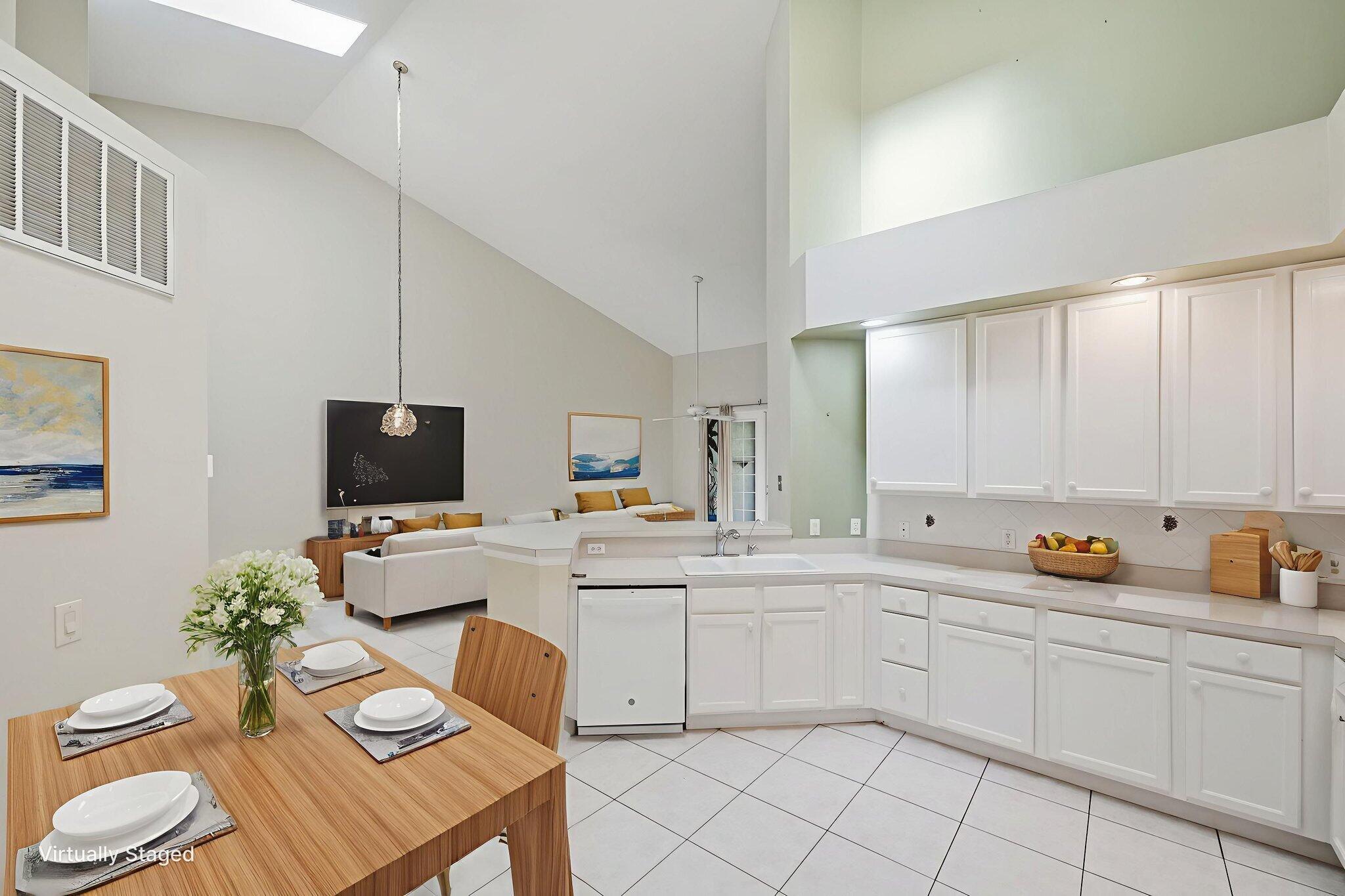 HARBOUR ISLES AT LAKE CHA - Residential