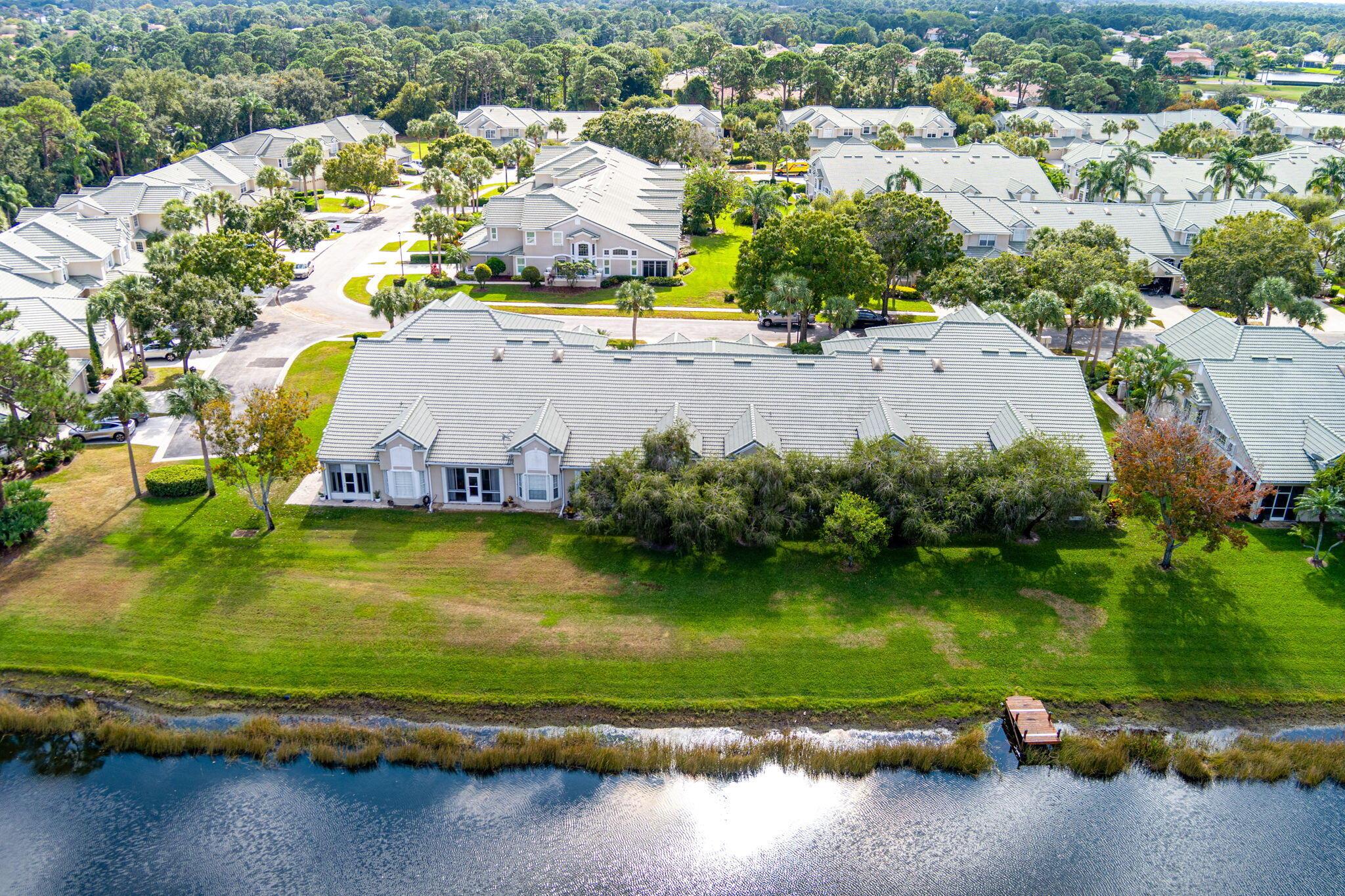 HARBOUR ISLES AT LAKE CHA - Residential