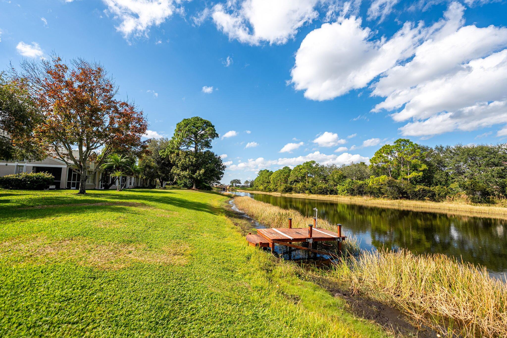 HARBOUR ISLES AT LAKE CHA - Residential