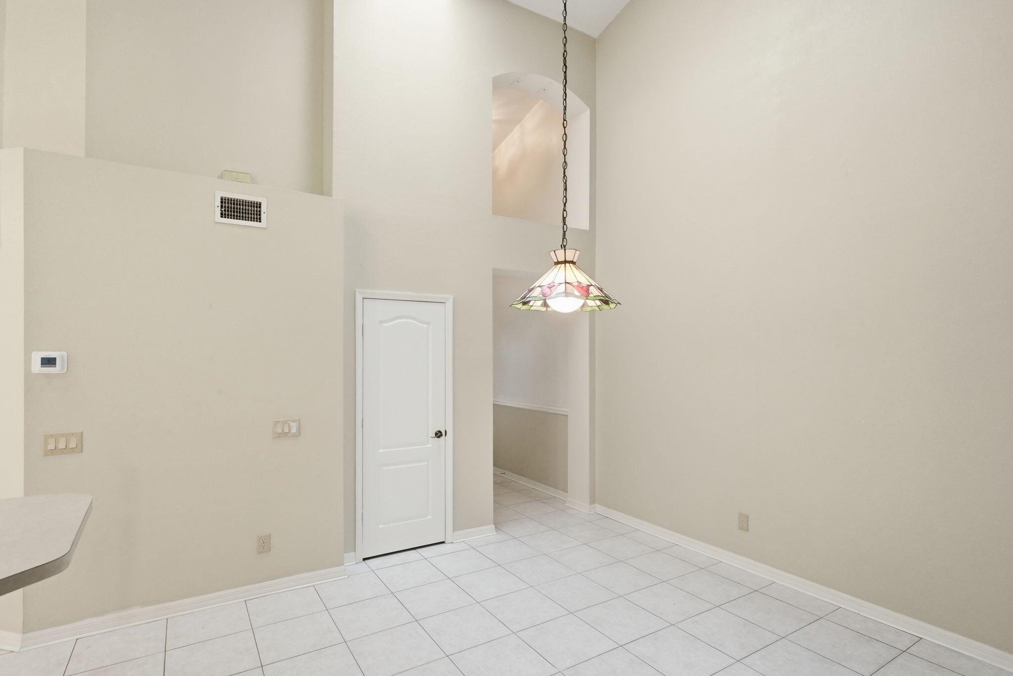 HARBOUR ISLES AT LAKE CHA - Residential