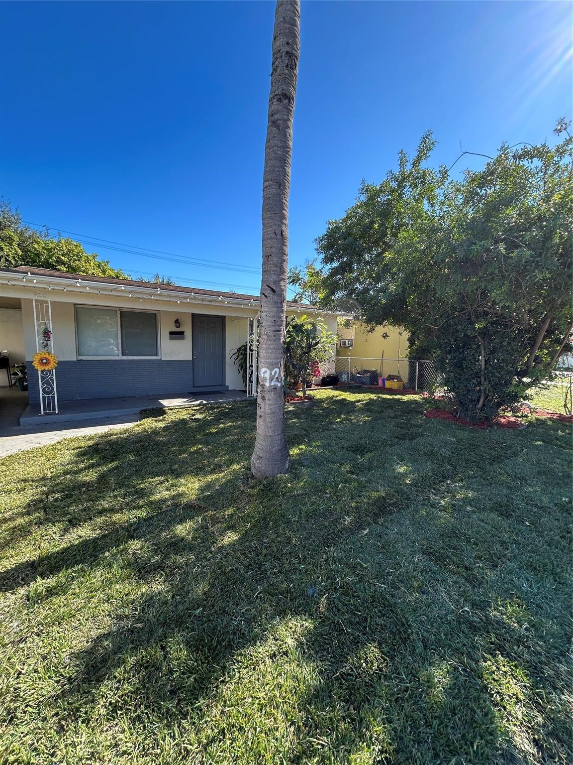 TOWN OF LAKE WORTH - Residential