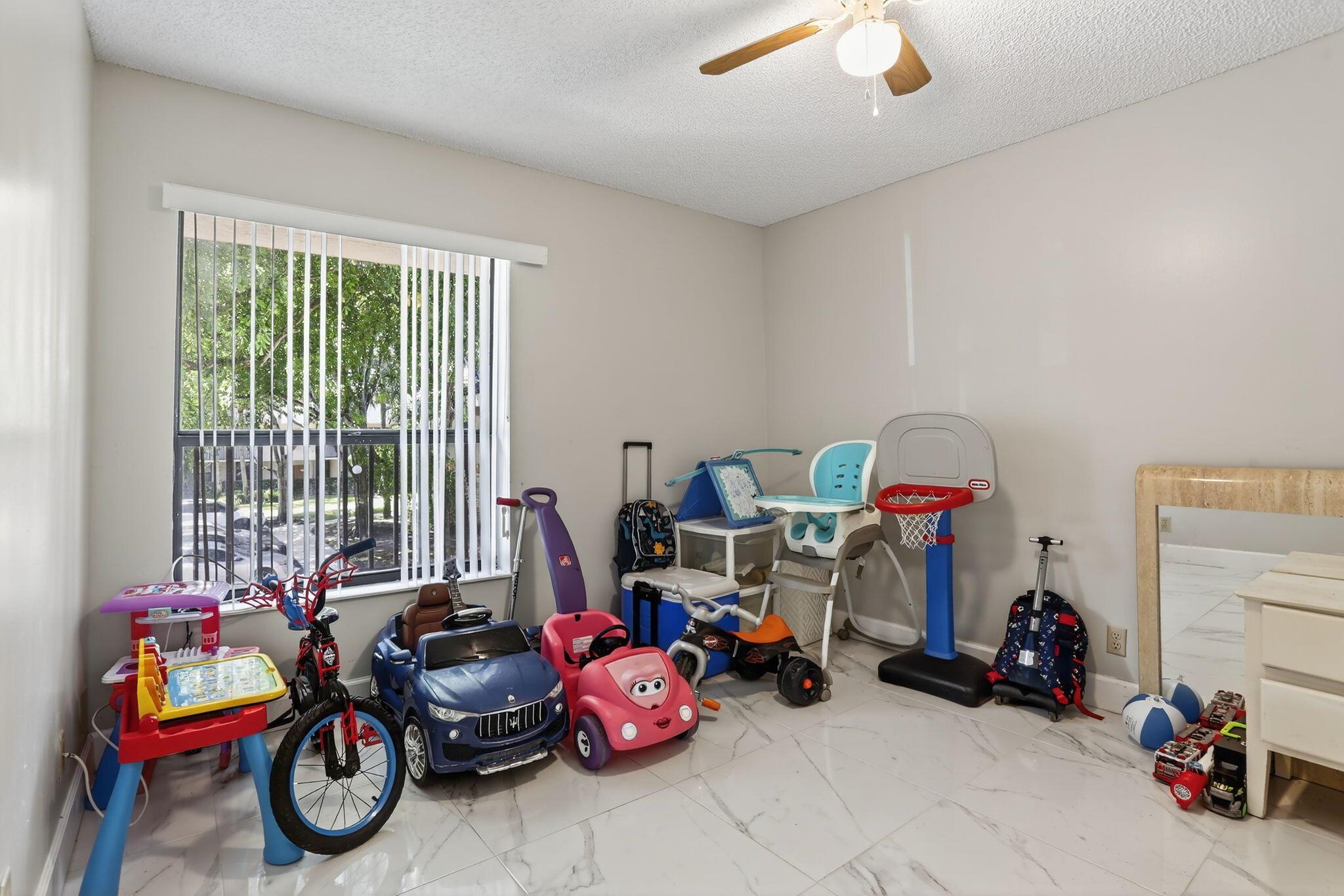 APPLEWOOD VILLAGE II-B CO - Residential