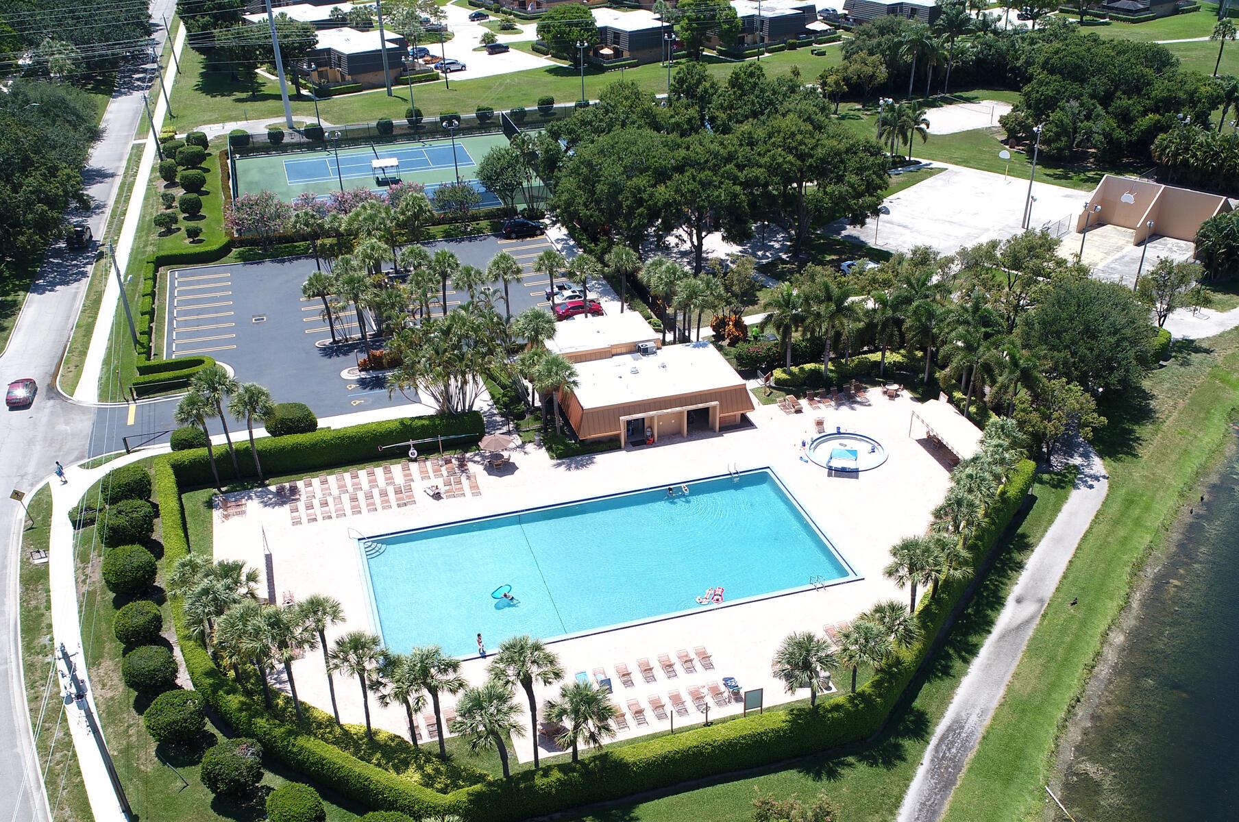 BEAR ISLAND - Residential