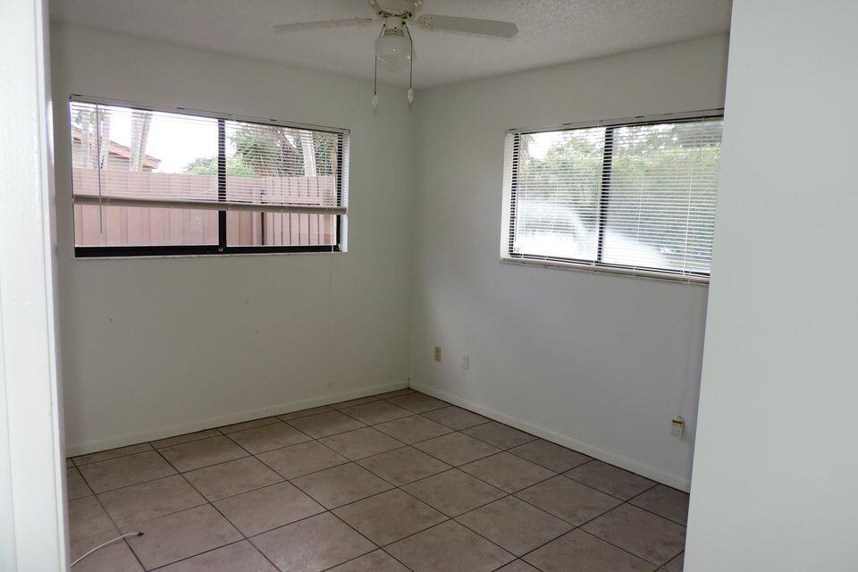 BOYNTON LAKES PL 2 - Residential