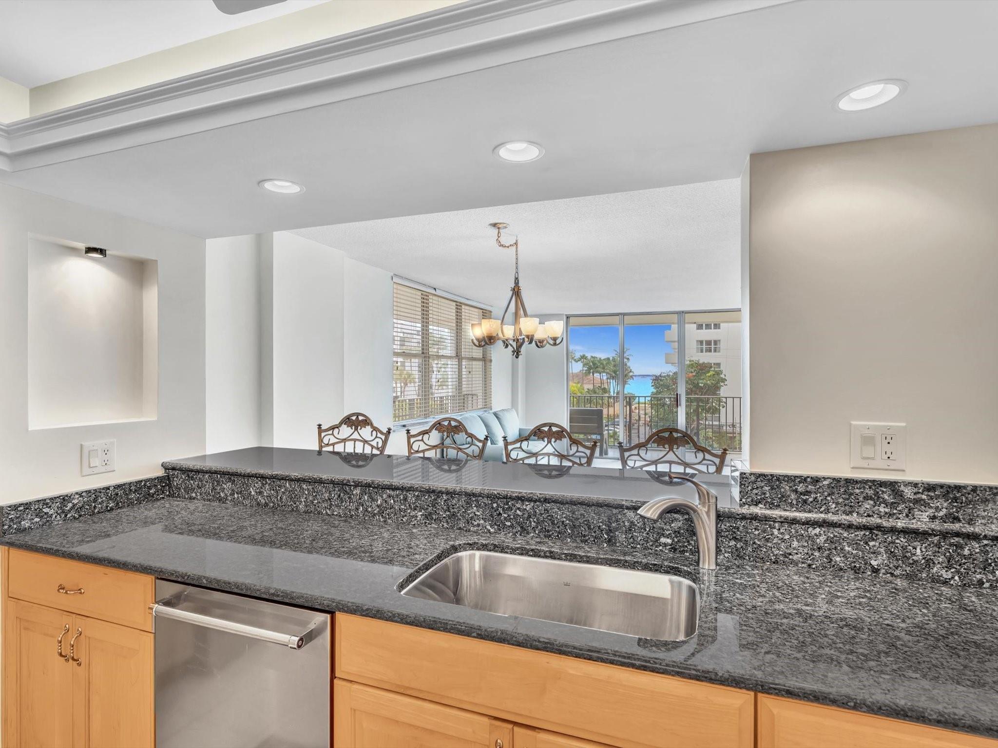 OPAL TOWERS WEST CONDO - Residential Lease