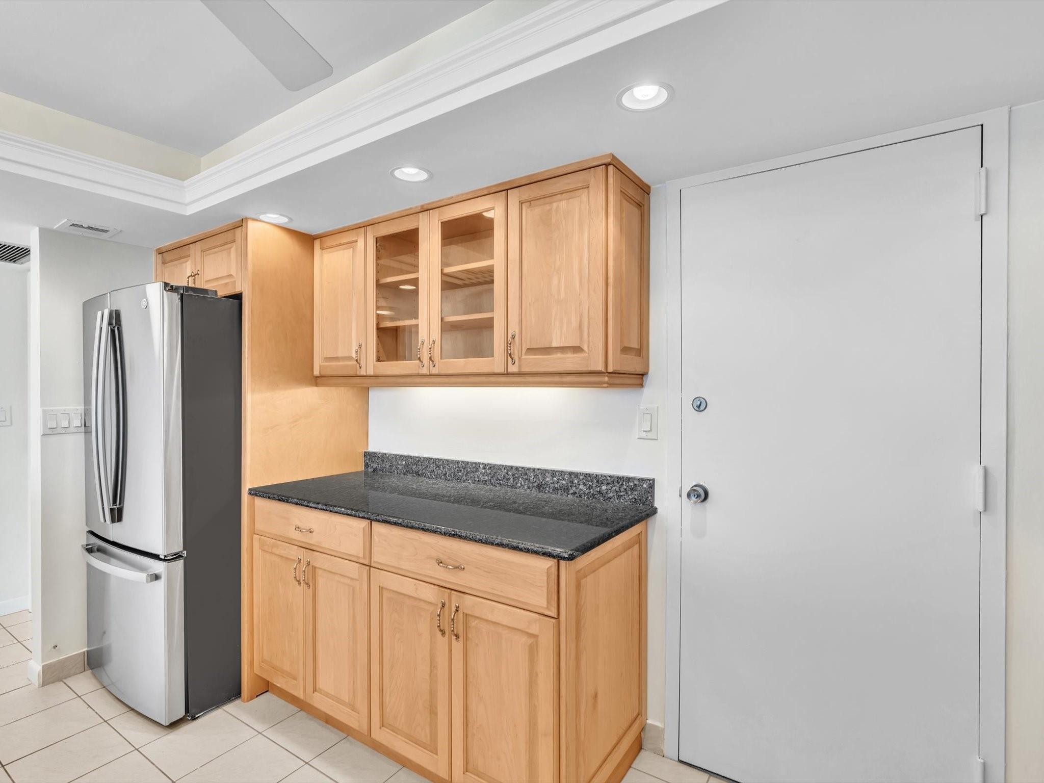 OPAL TOWERS WEST CONDO - Residential Lease