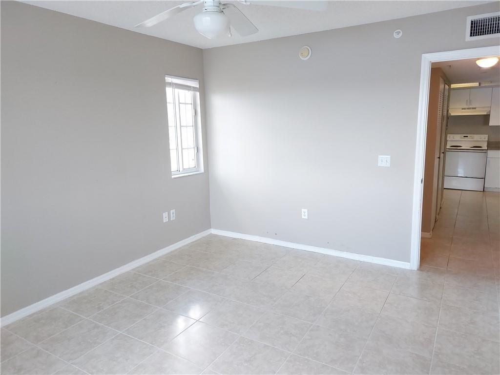 Evergreen Lakes Condo - Residential Lease