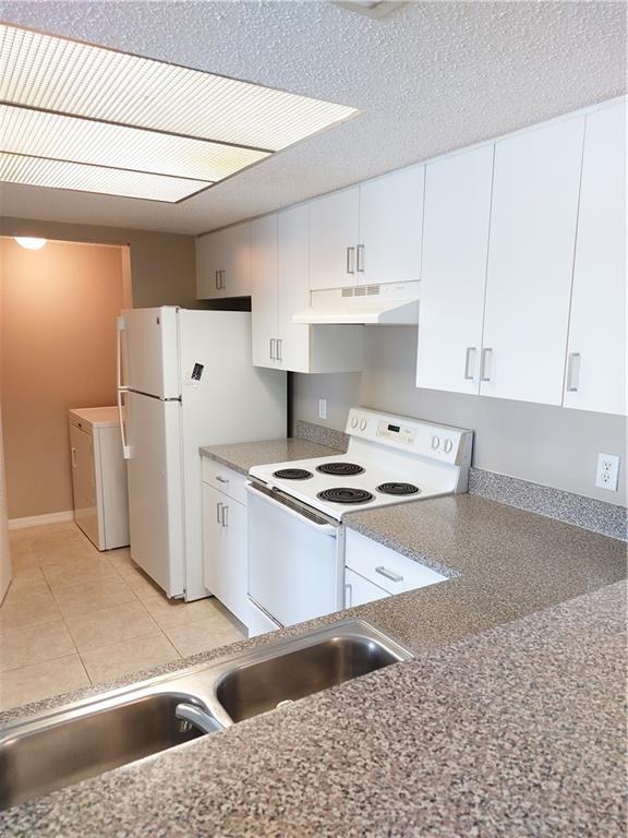 Evergreen Lakes Condo - Residential Lease