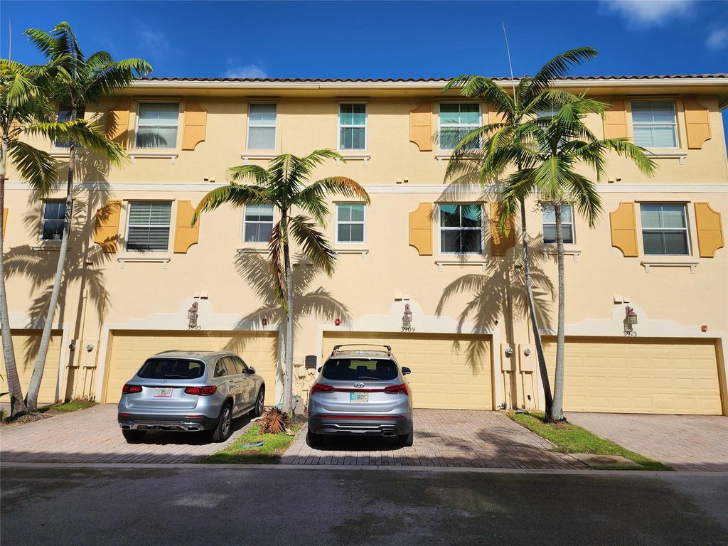 Photo of 3909 Sleepy Orange Ln #3909, Coconut Creek, FL 33073 (MLS # F10389418)