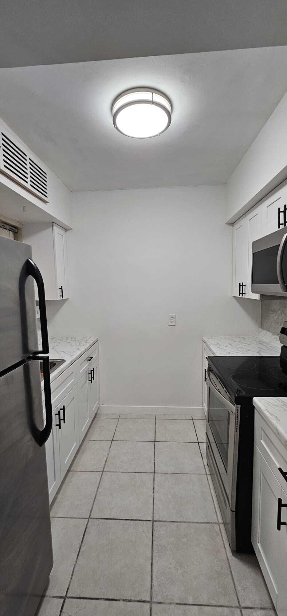 GREENWAY VILLAGE SOUTH CONDO 1 - Residential