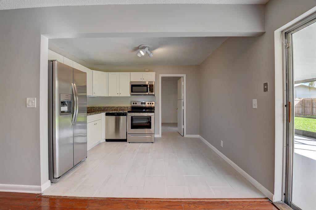 AMERICAN HOMES AT BOCA RATON 2 - Residential Lease