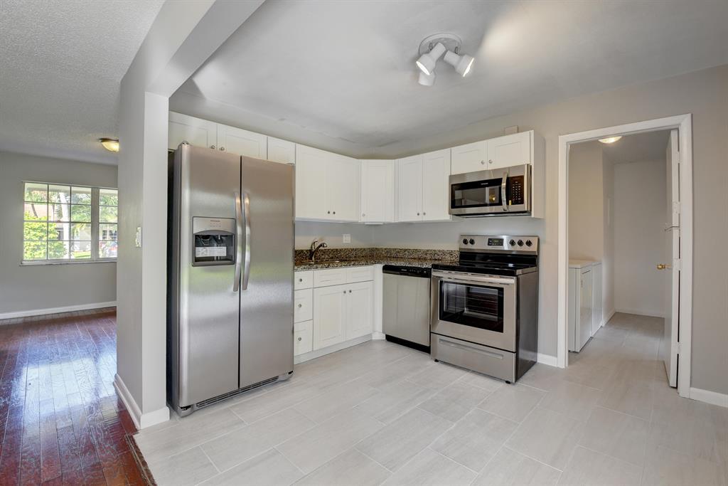 AMERICAN HOMES AT BOCA RATON 2 - Residential Lease