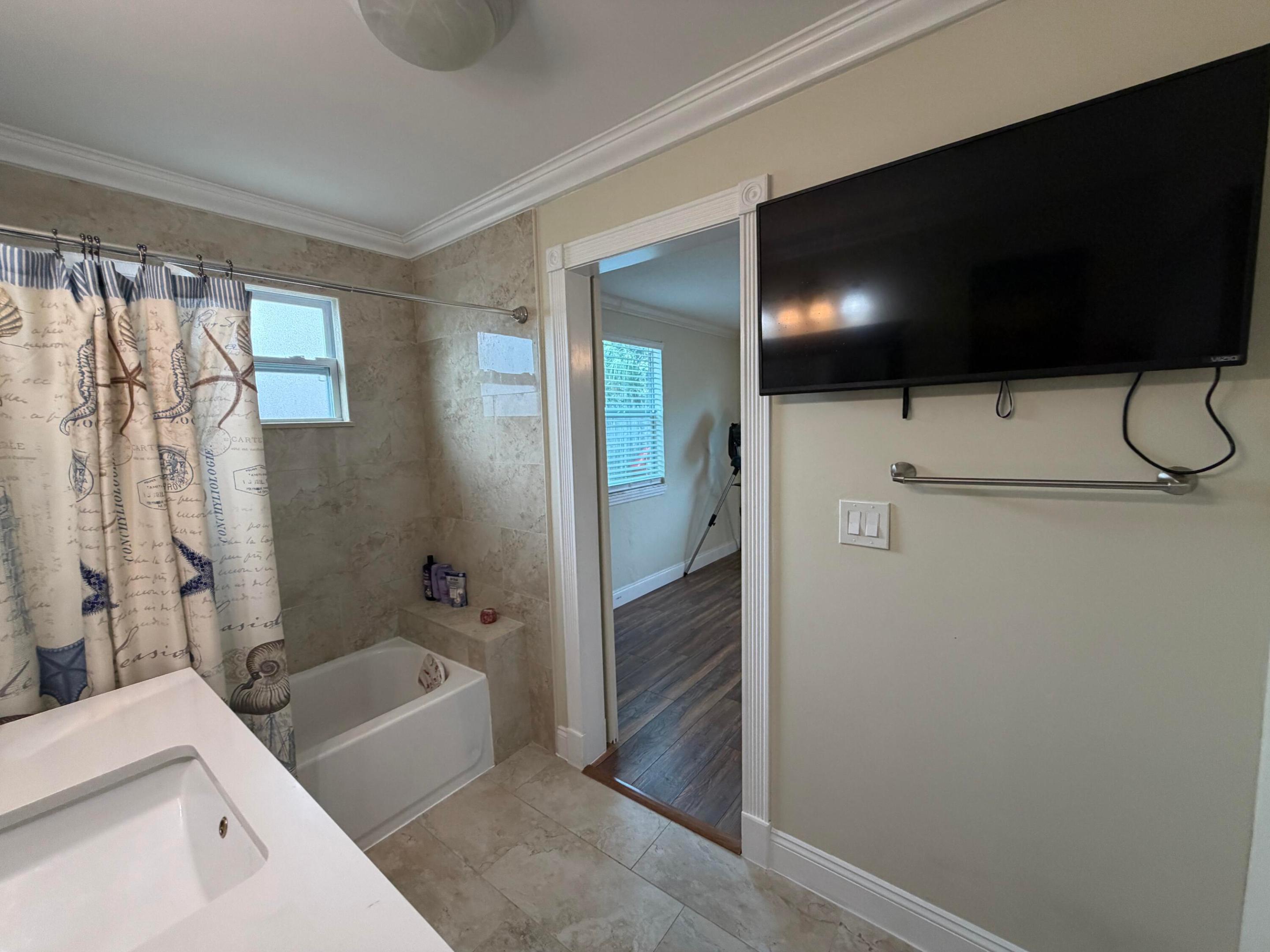 GOLFVIEW HEIGHTS 8 - Residential