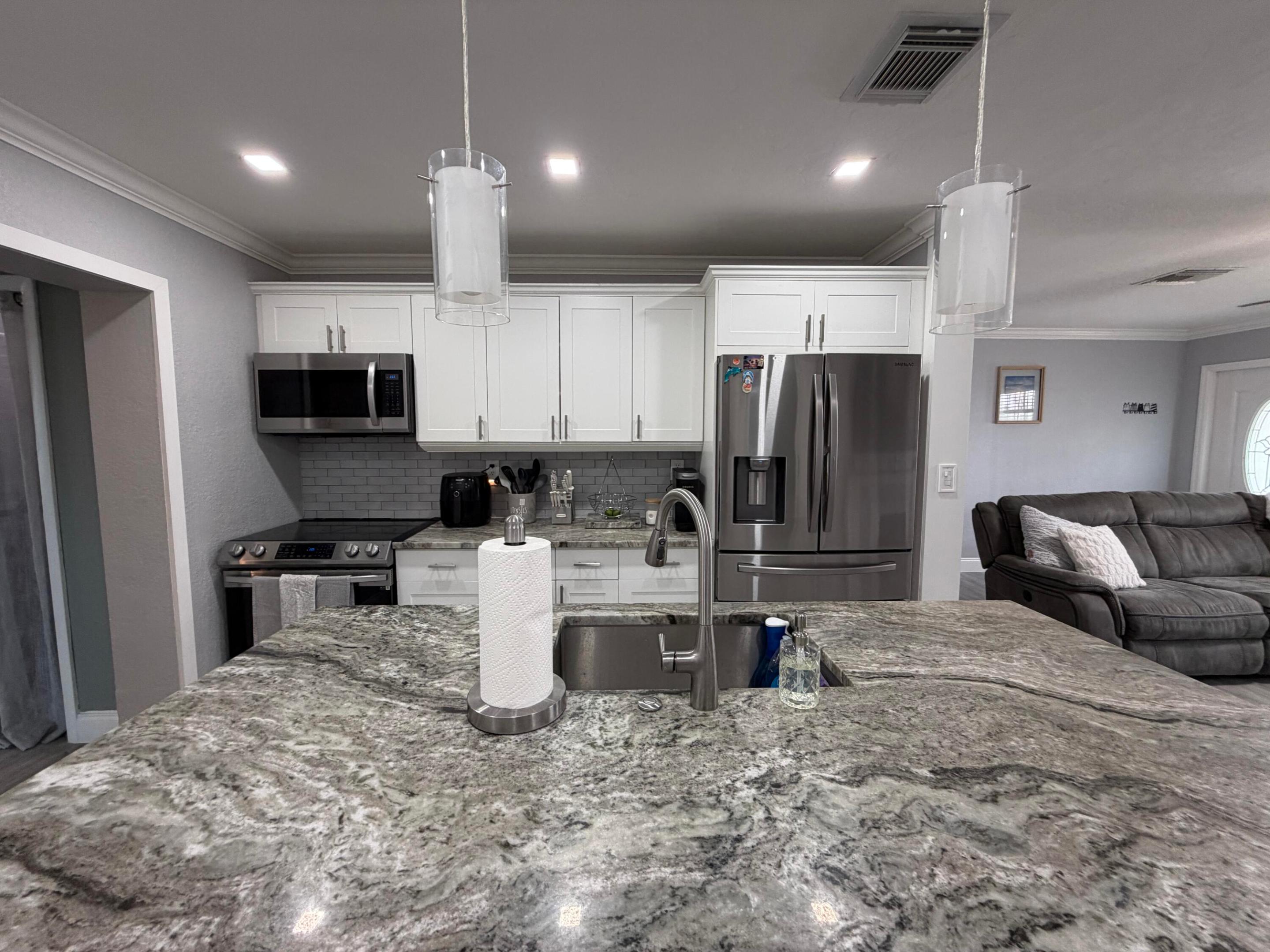 GOLFVIEW HEIGHTS 8 - Residential