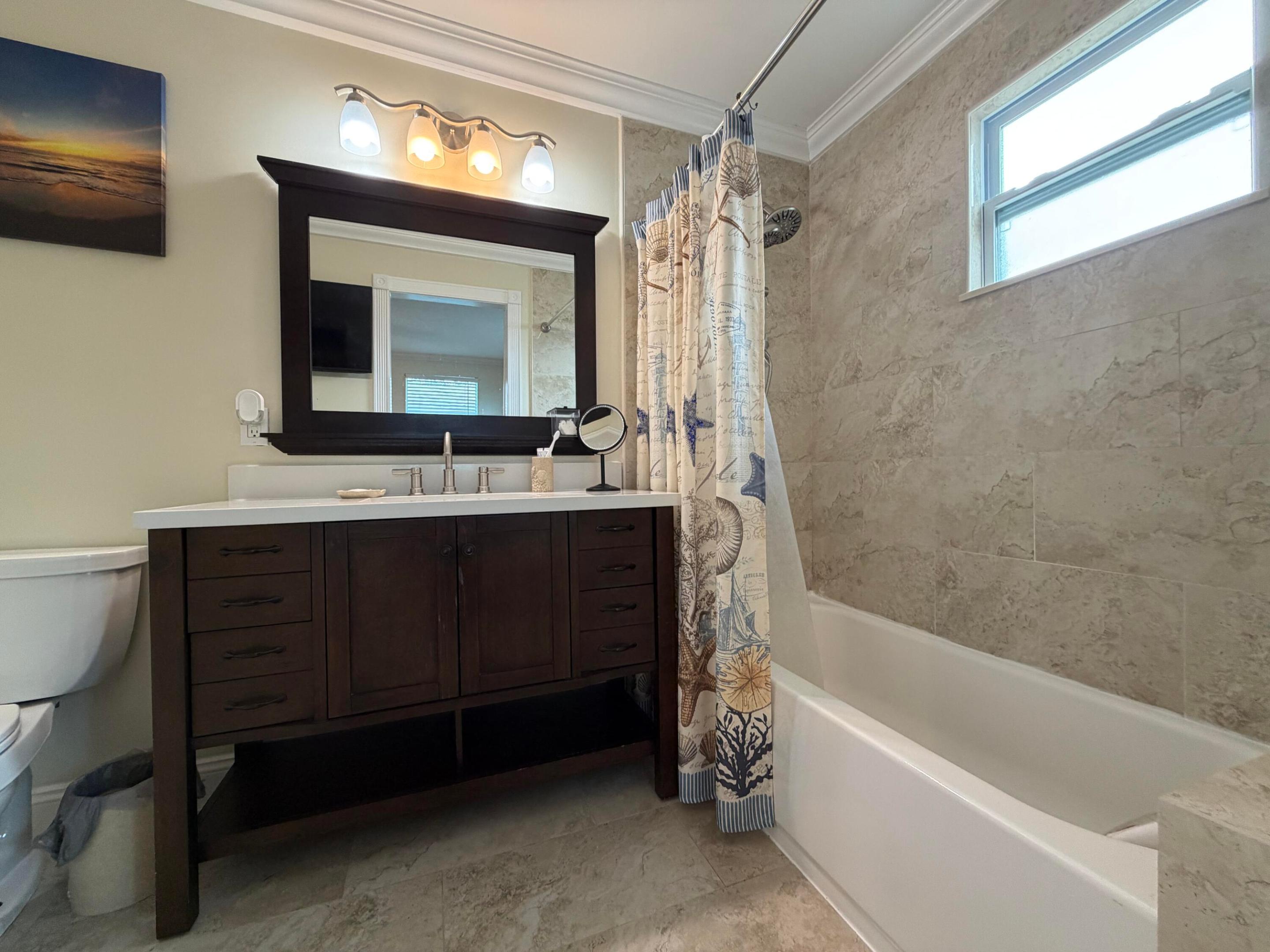 GOLFVIEW HEIGHTS 8 - Residential