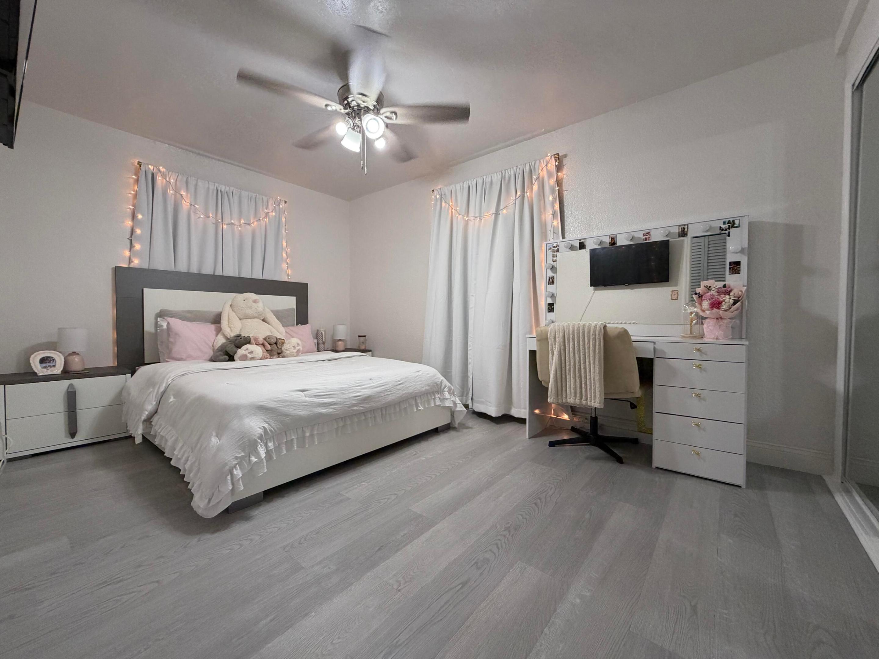 GOLFVIEW HEIGHTS 8 - Residential