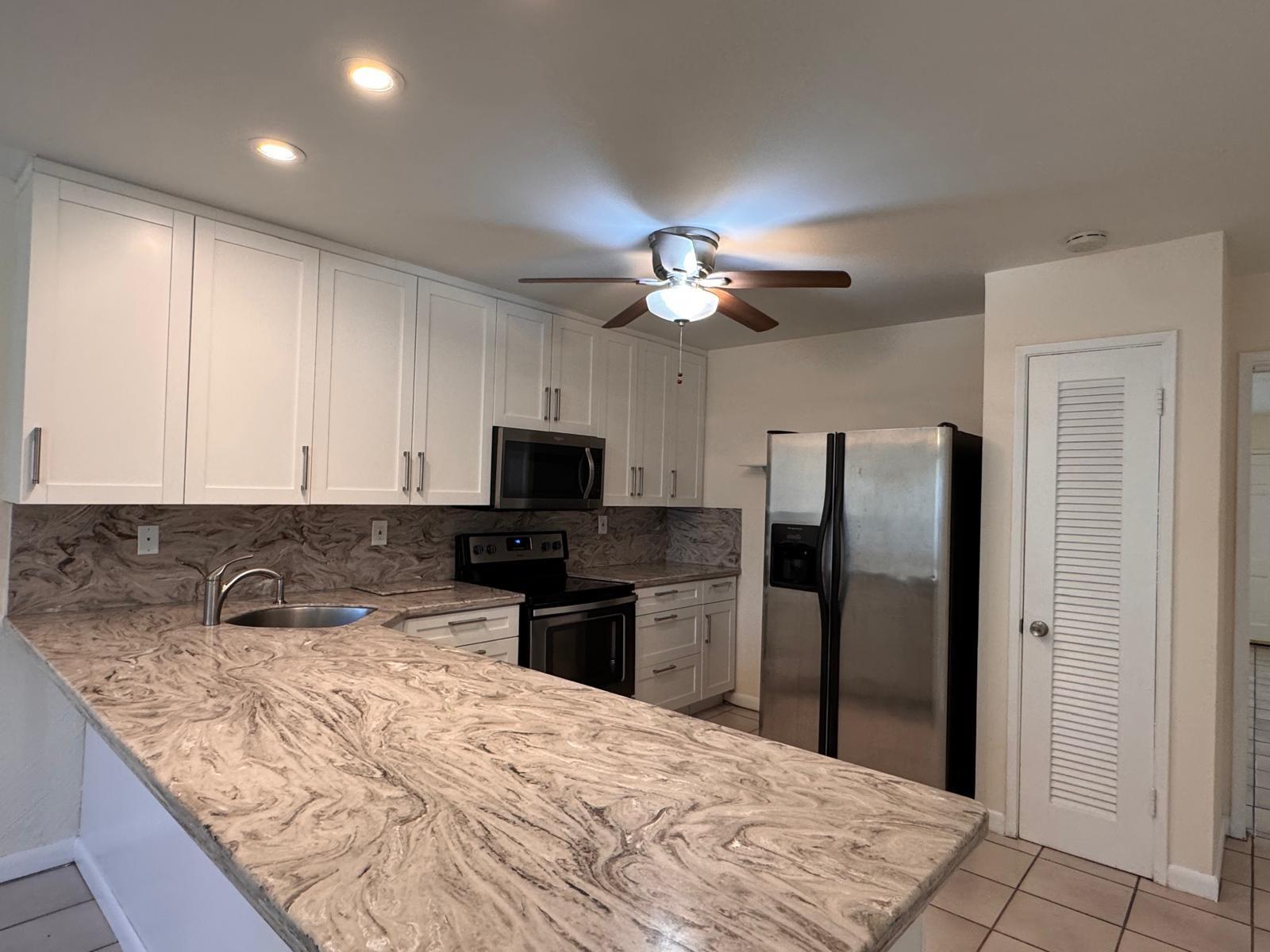 Coral Ridge Country Club - Residential Lease