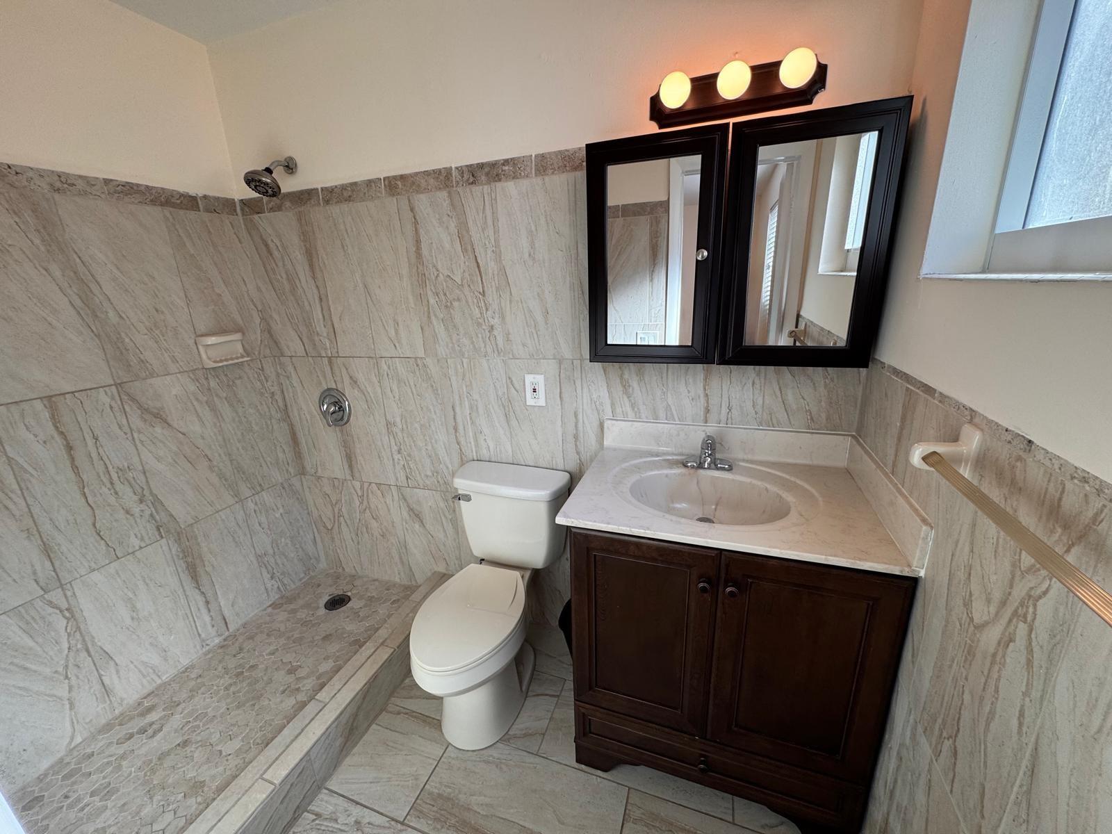 Coral Ridge Country Club - Residential Lease