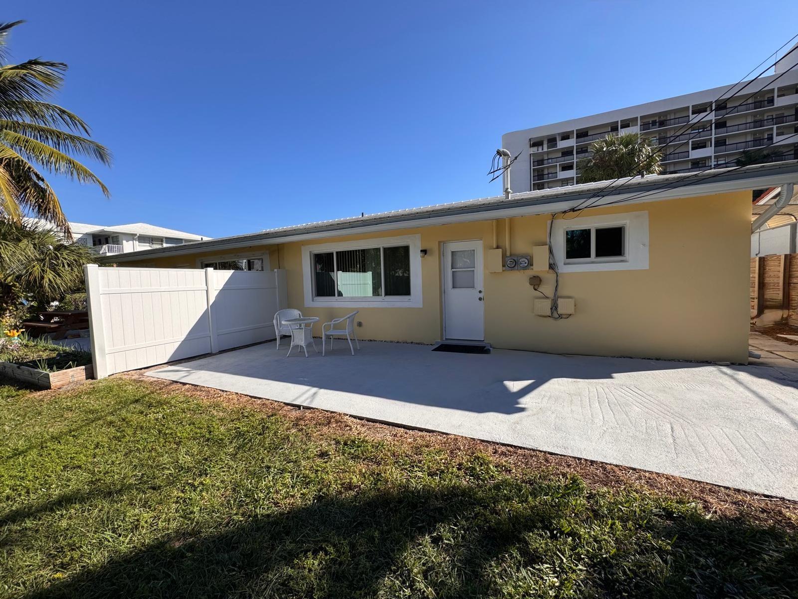 Coral Ridge Country Club - Residential Lease