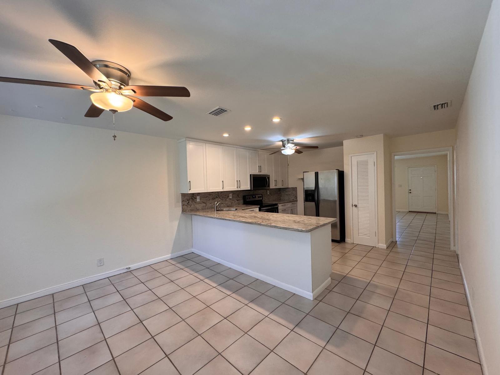 Coral Ridge Country Club - Residential Lease