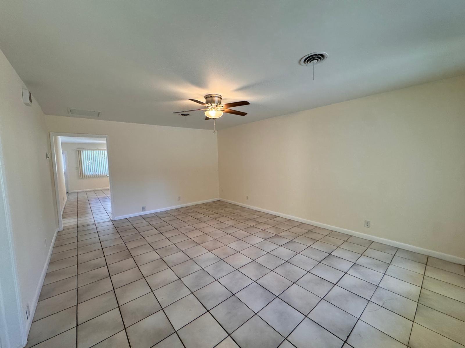 Coral Ridge Country Club - Residential Lease