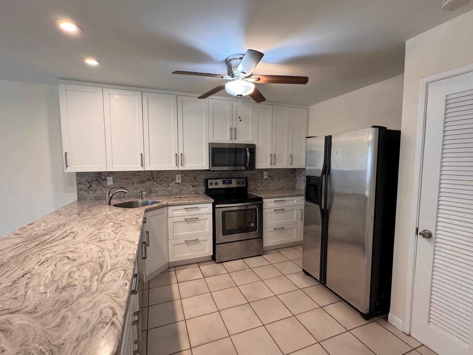 Coral Ridge Country Club - Residential Lease