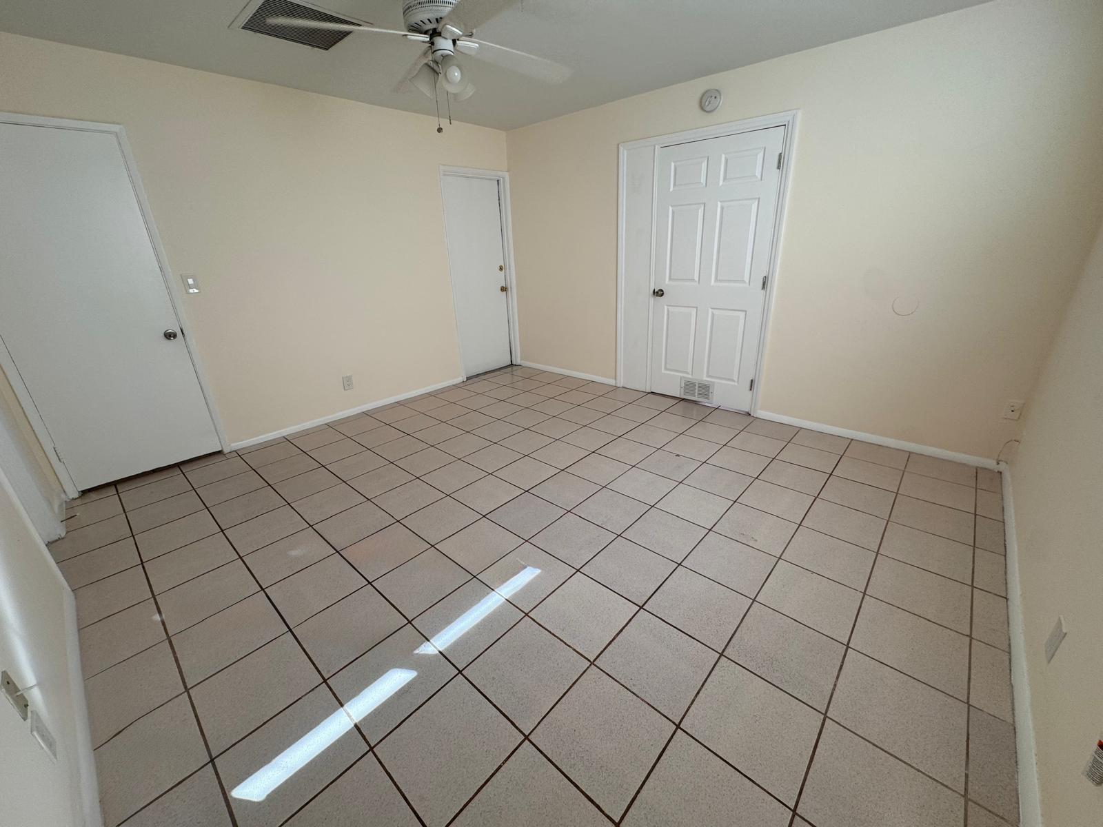 Coral Ridge Country Club - Residential Lease