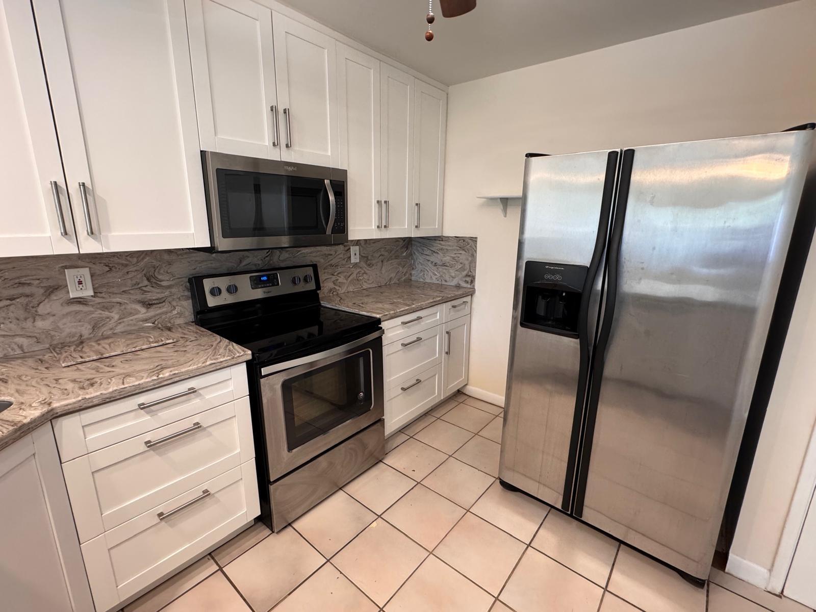 Coral Ridge Country Club - Residential Lease