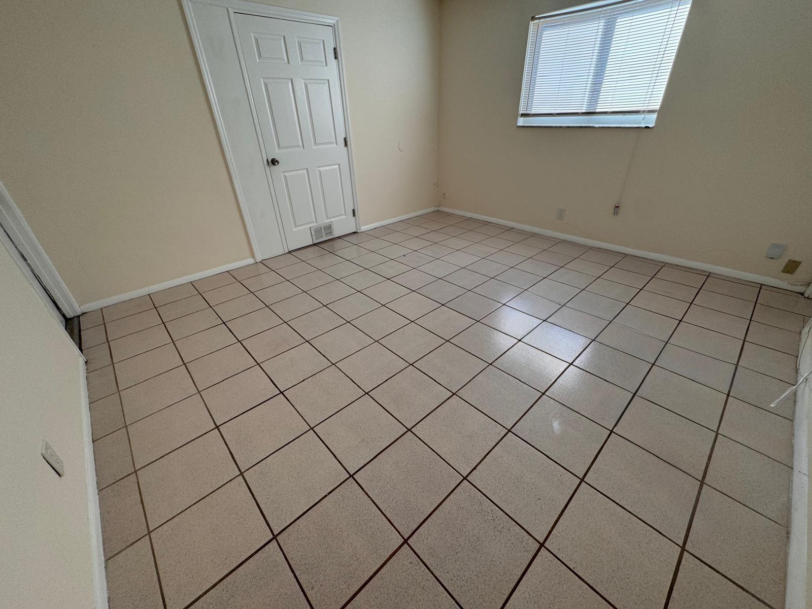 Coral Ridge Country Club - Residential Lease