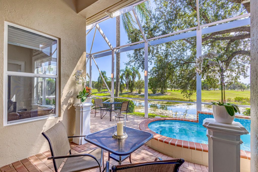 Photo of 98 Monterey Pointe Drive, Palm Beach Gardens, FL 33418 (MLS # R10918068)