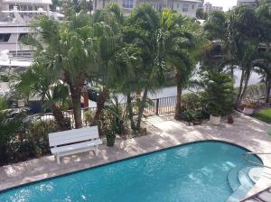 Tropic Isle - Residential