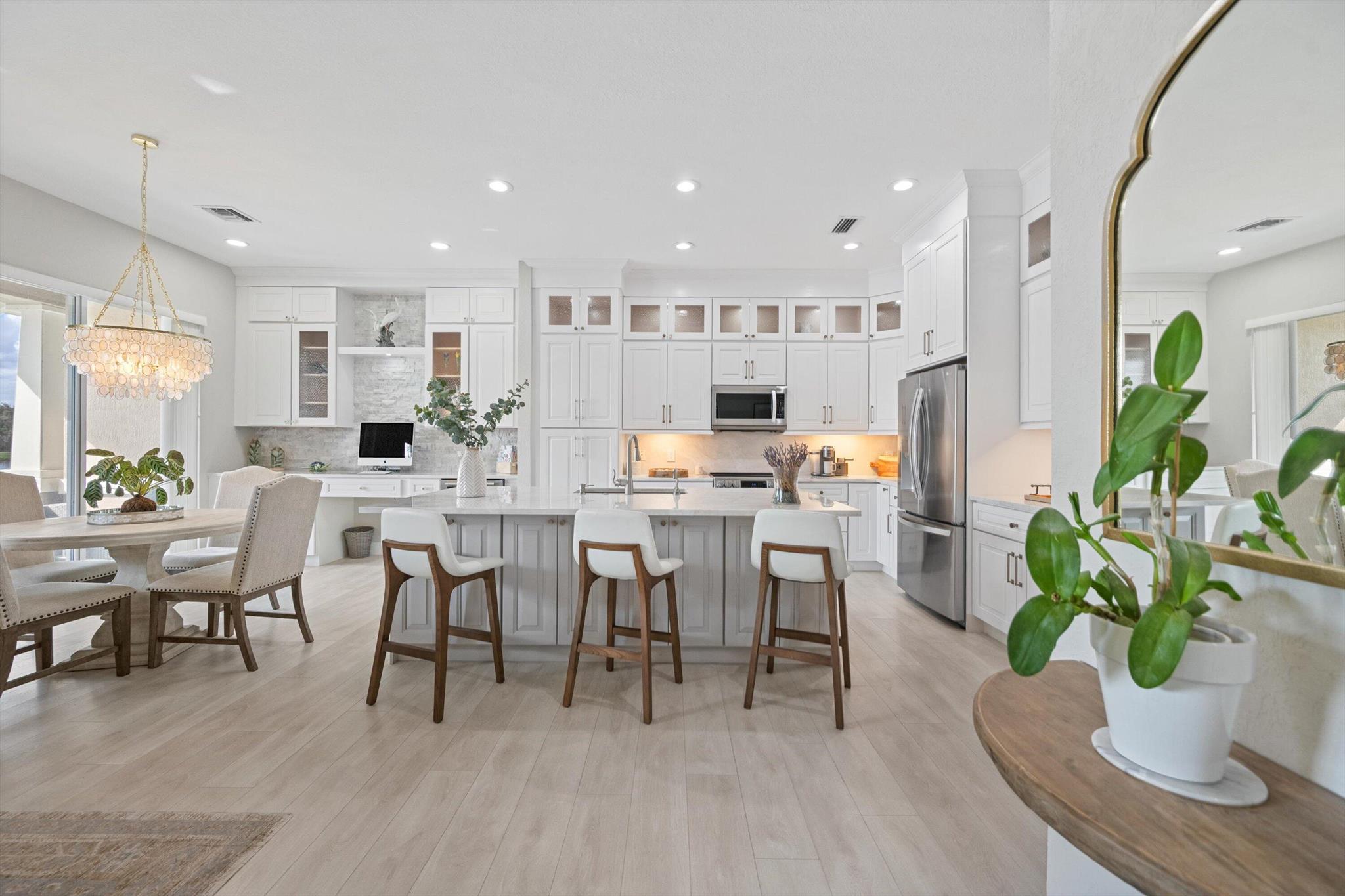 CITYSIDE CONDOMINIUM - Residential