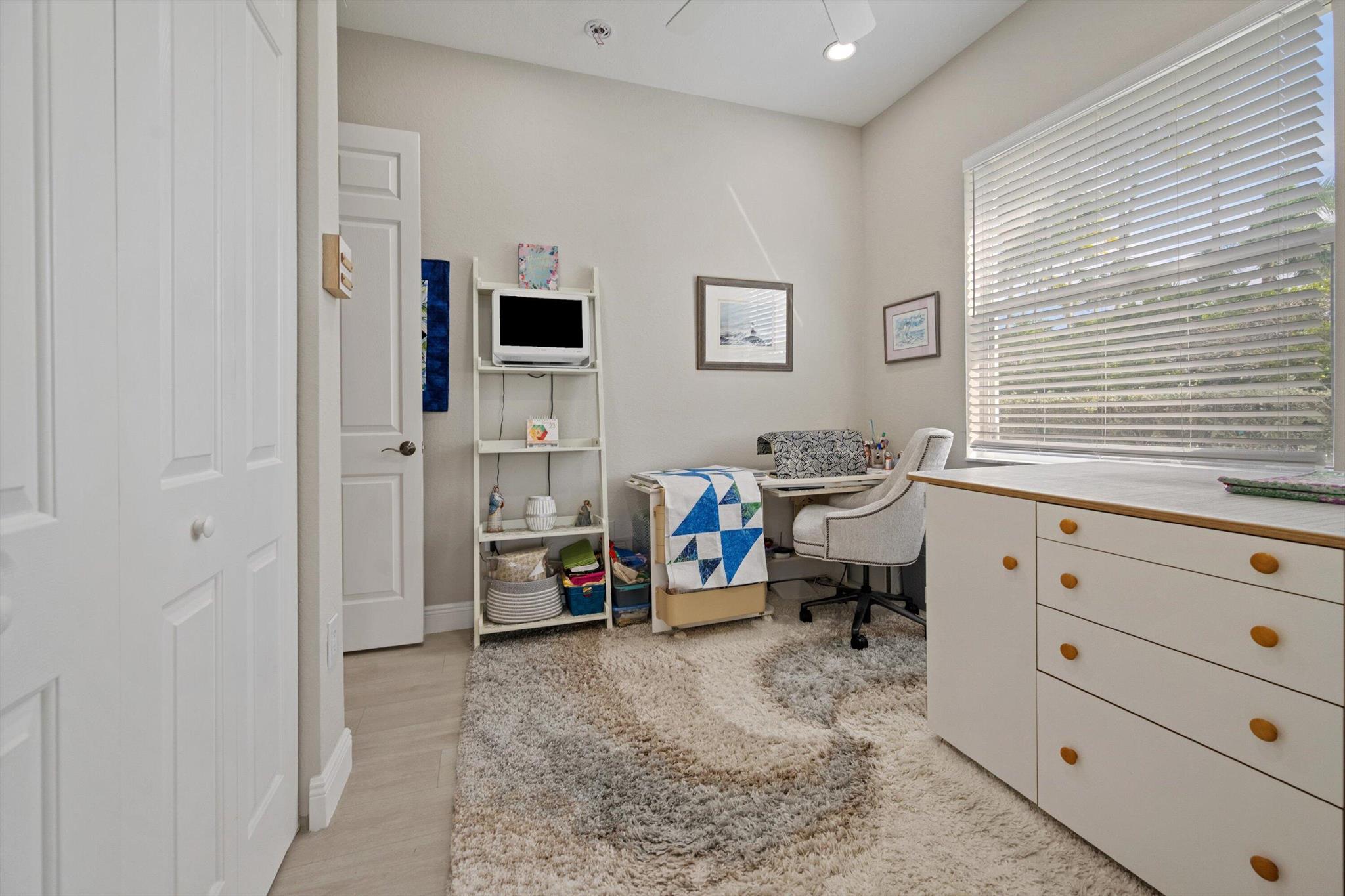 CITYSIDE CONDOMINIUM - Residential