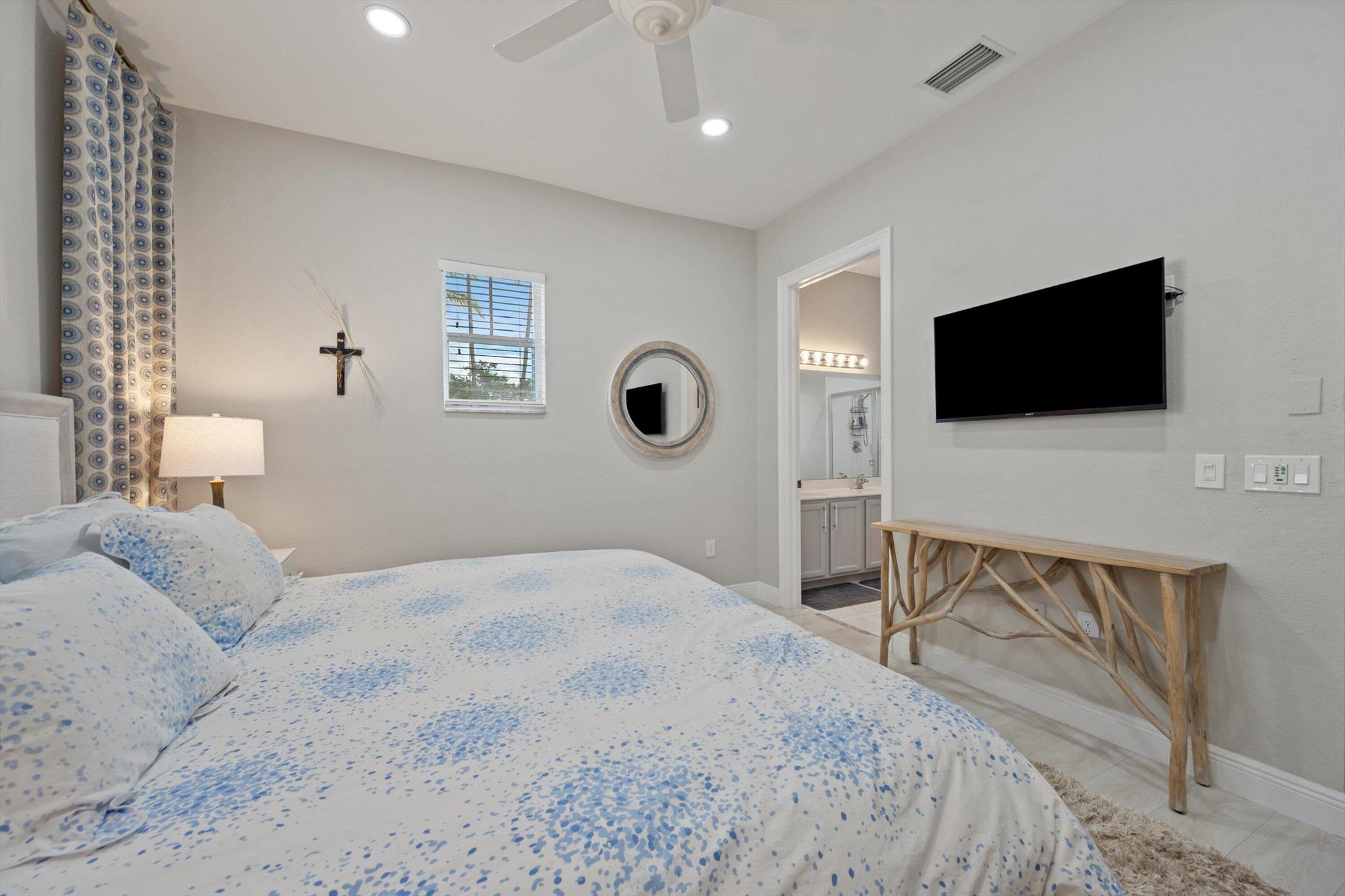 CITYSIDE CONDOMINIUM - Residential