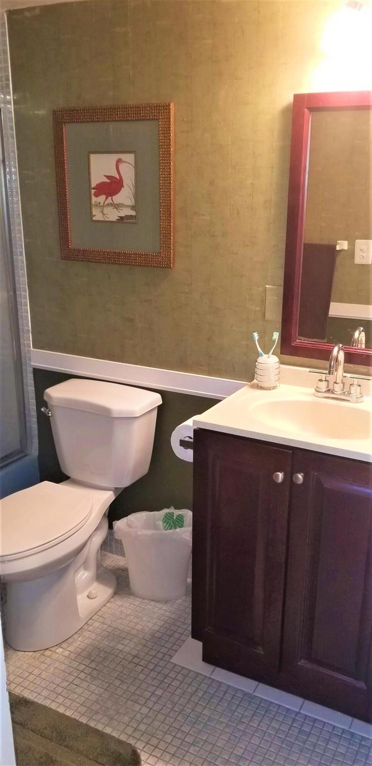 VILLAGES OF ORIOLE BONAIR - Residential