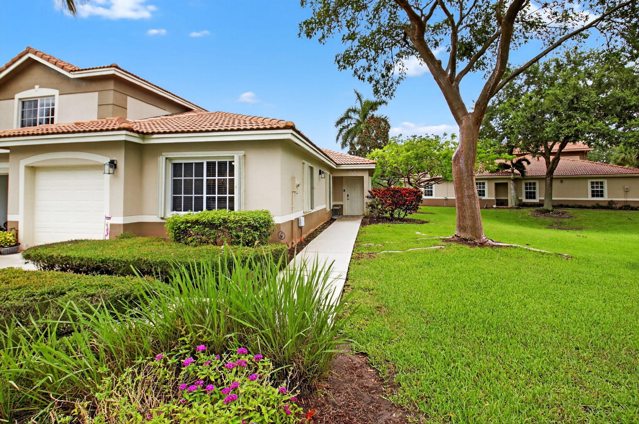 GREEN CAY VILLAGE - Residential