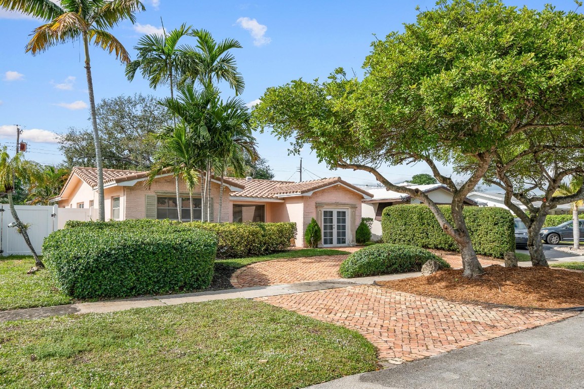 Hollywood Hills 6-22 B - Residential