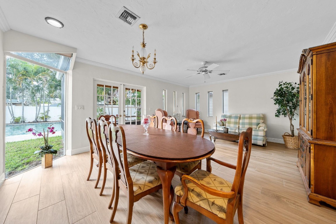 Hollywood Hills 6-22 B - Residential