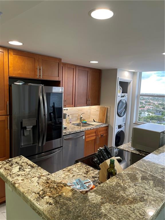 SEA RANCH LAKES NORTH - Residential