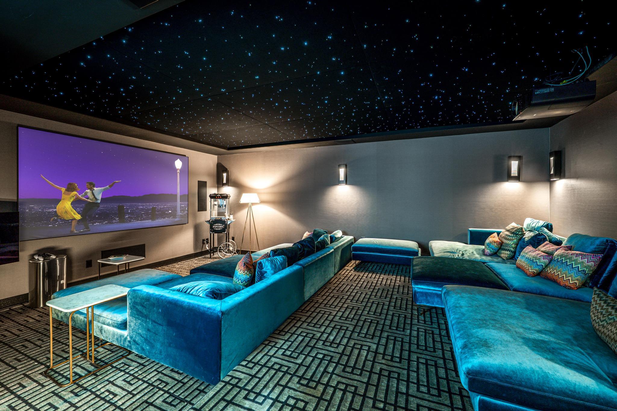 LEFT BANK ESTATES - Residential