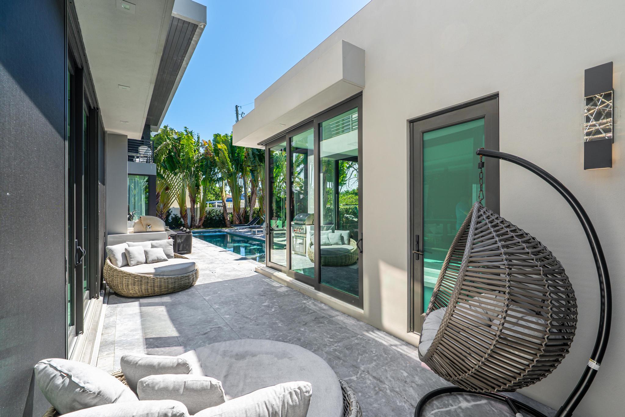 LEFT BANK ESTATES - Residential